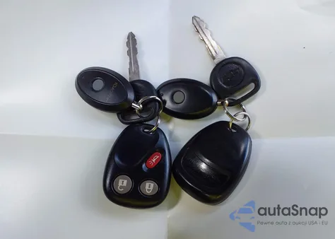 2006 Chevrolet Tahoe Z71 из США, поврежденный, VIN 1GNEK13TX6R101568